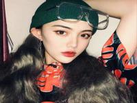 寧波商務(wù)旅游航空乘務(wù)員勢(shì)蓉那